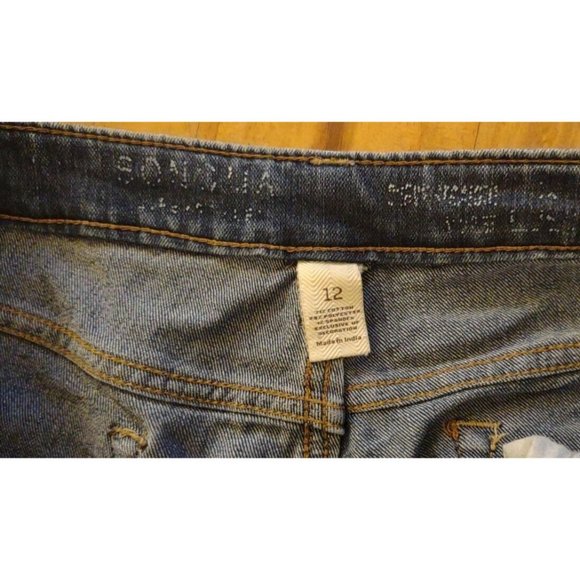 Womens Size 12 Sonoma Denim Blue Jeans Cut Off Raw Hem Waist 36 Rise 10 Inseam 2 - Picture 3 of 4